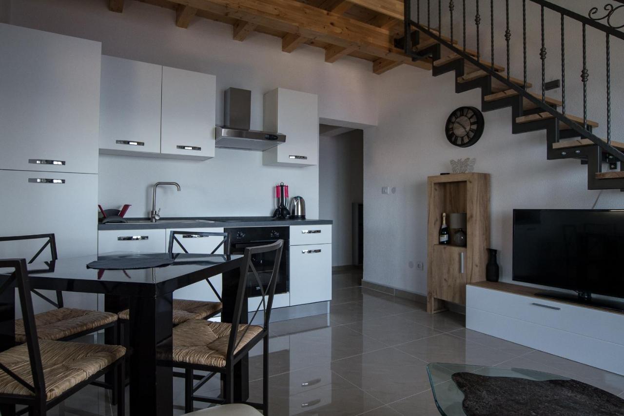 Villa Stipe Jesenice  Zewnętrze zdjęcie